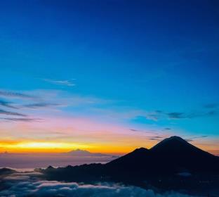 mount batur sunrise hike