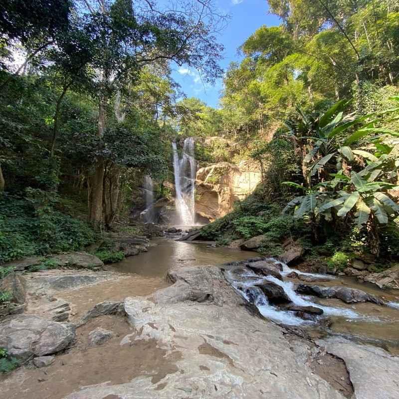 mok fa waterfall chiang mai