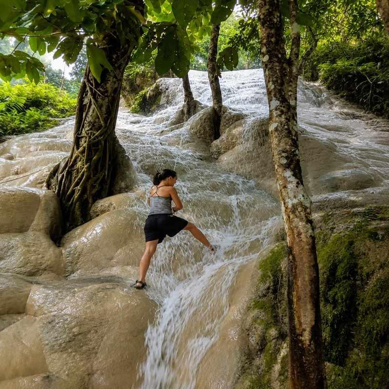 bua tong waterfalls chiang mai solo