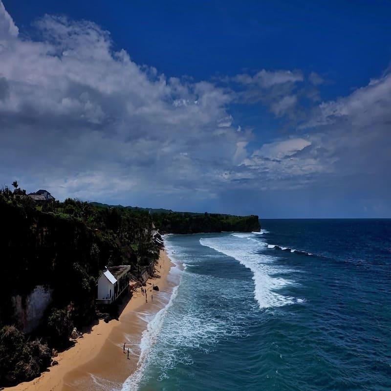 balangan beach bali
