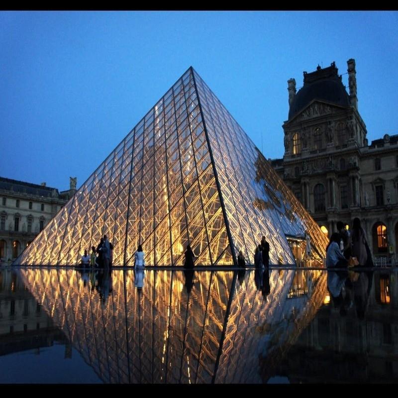 louvre museum paris