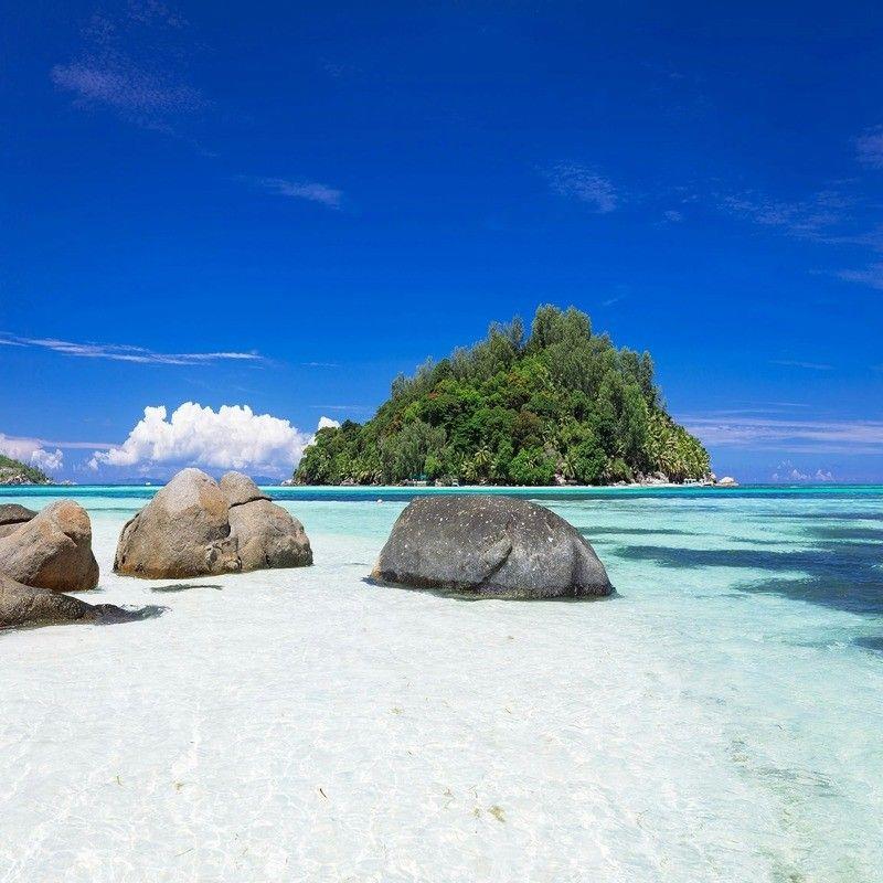 moyenne island seychelles