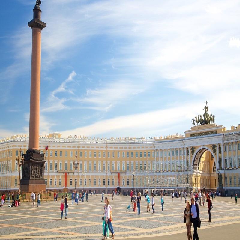 palace square russia