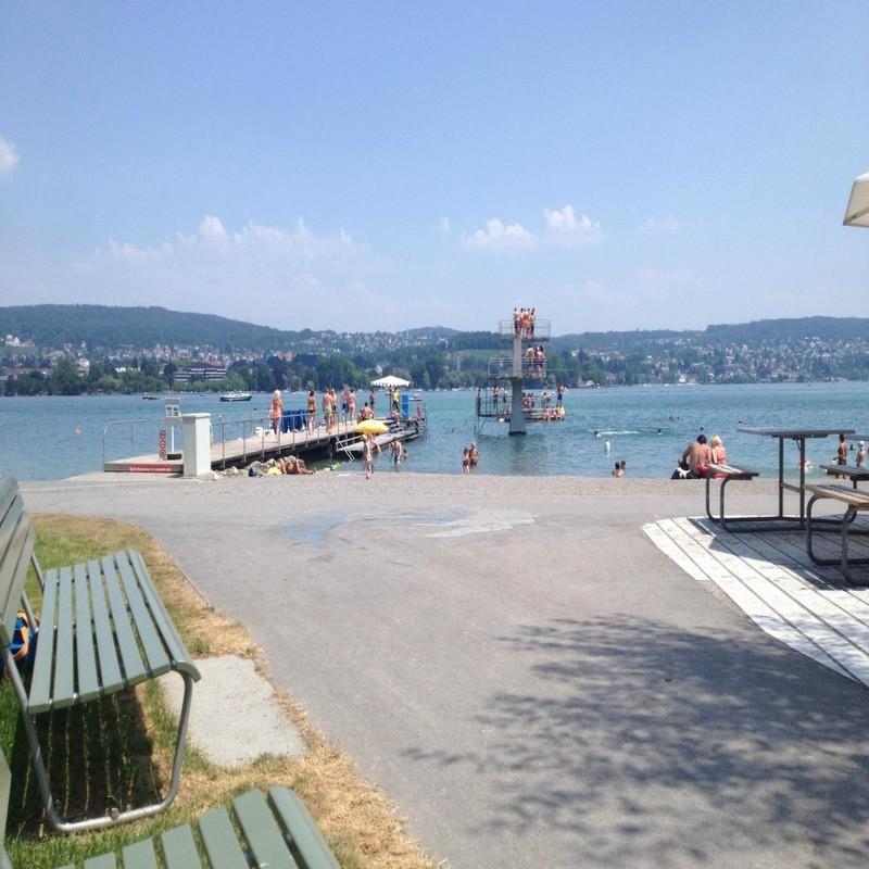 lake zurich beach mythenquai zurich