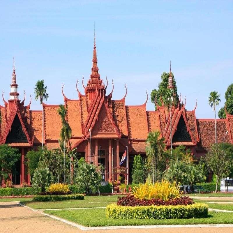 national museum of cambodia 100kb