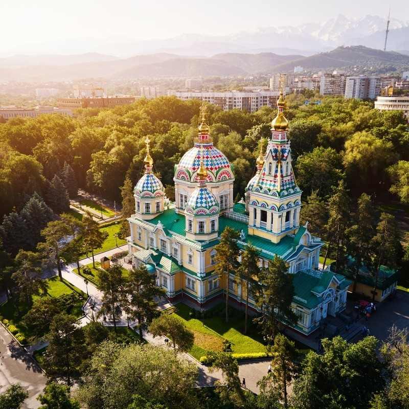 panfilov park  zenkov cathedral 100kb