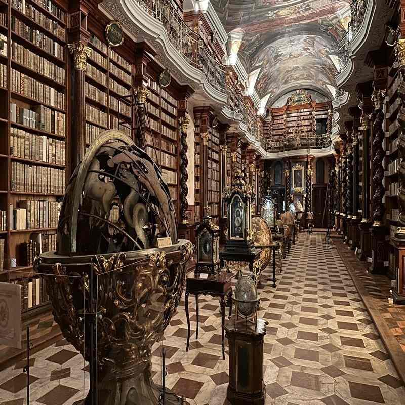 klementinum baroque library 100kb