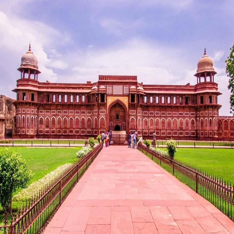 agra fort 100kb
