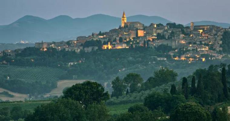 todi umbria italy