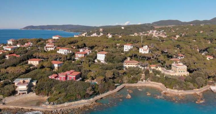 coastline of castiglioncello