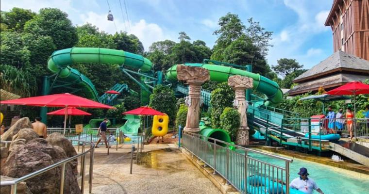 adventure cove waterpark