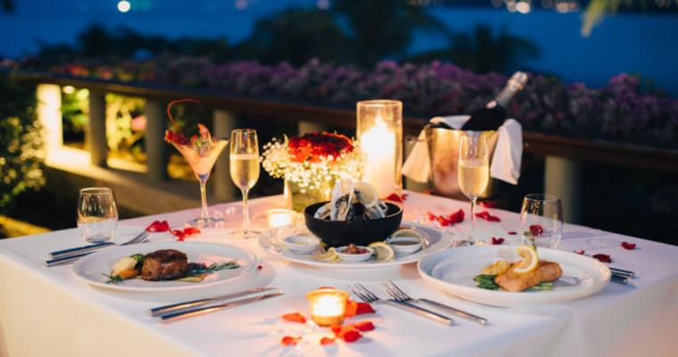 romantic dinner