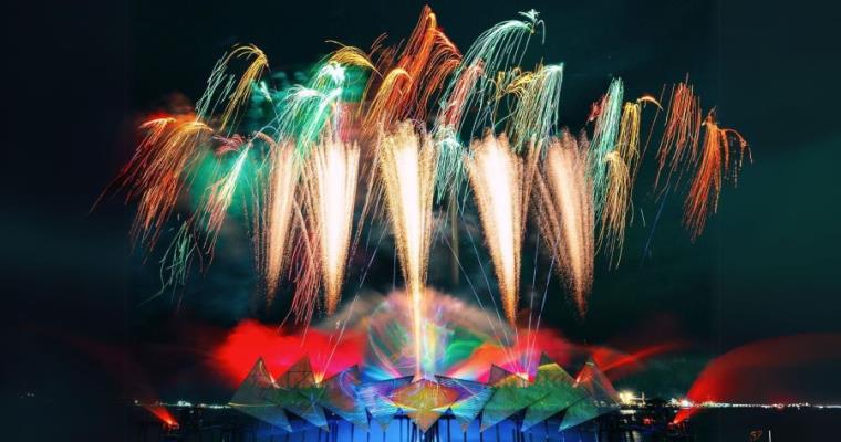 wings of time show